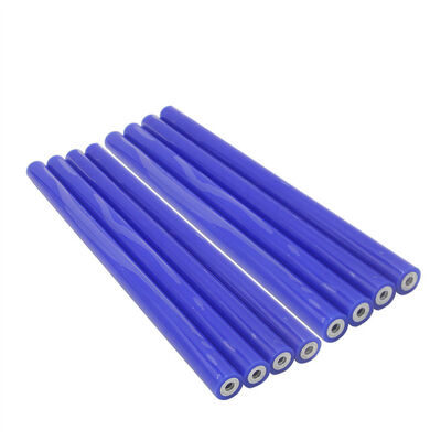 Специализированный липкий силиконовый ролик, разработанный для точного нанесения клея и обработки поверхностей, обеспечивающий стабильные результаты